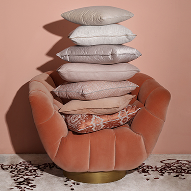  The combination of Eclectic, Geometric and Modern pillows, with the refined elegance of ESSEX Armchair and the routes of YUPIK Rug makes the ultimate irreverent home decor.